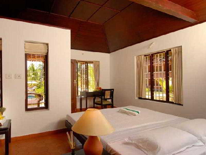 Abad Harmonia Ayurvedic Beach Resort Ковалам Екстер'єр фото
